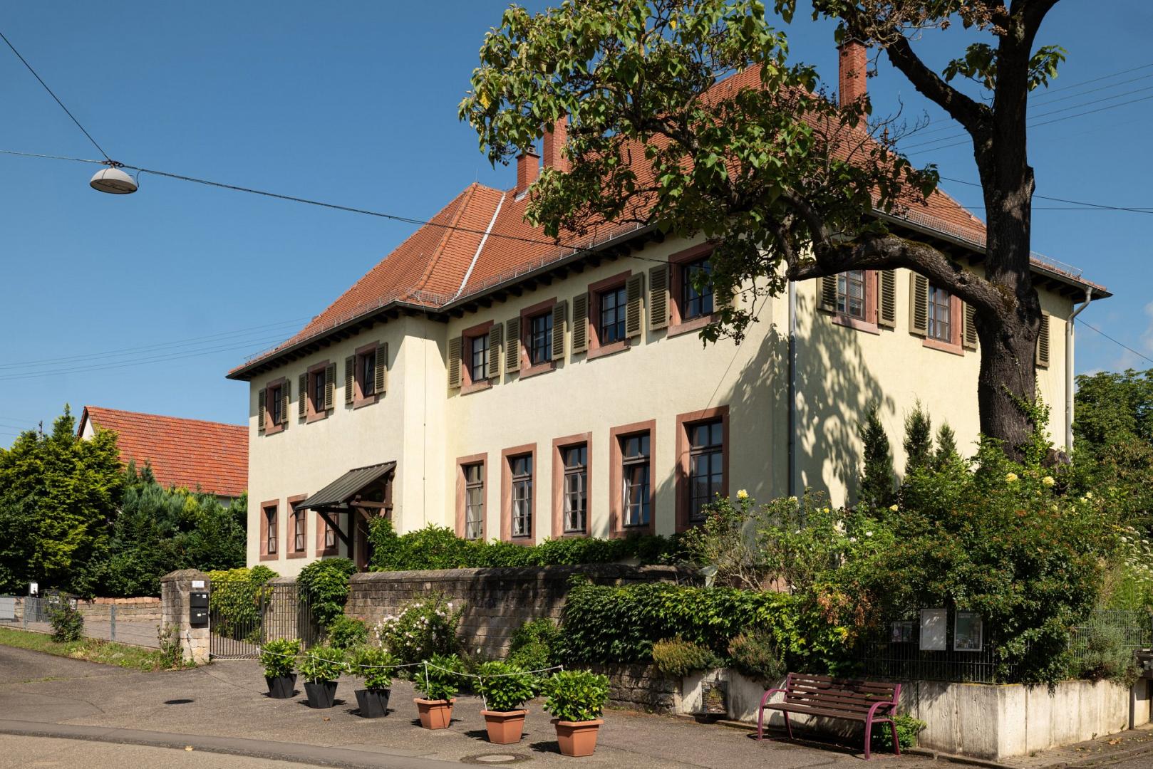 schulhaus-schweigen.com - Header